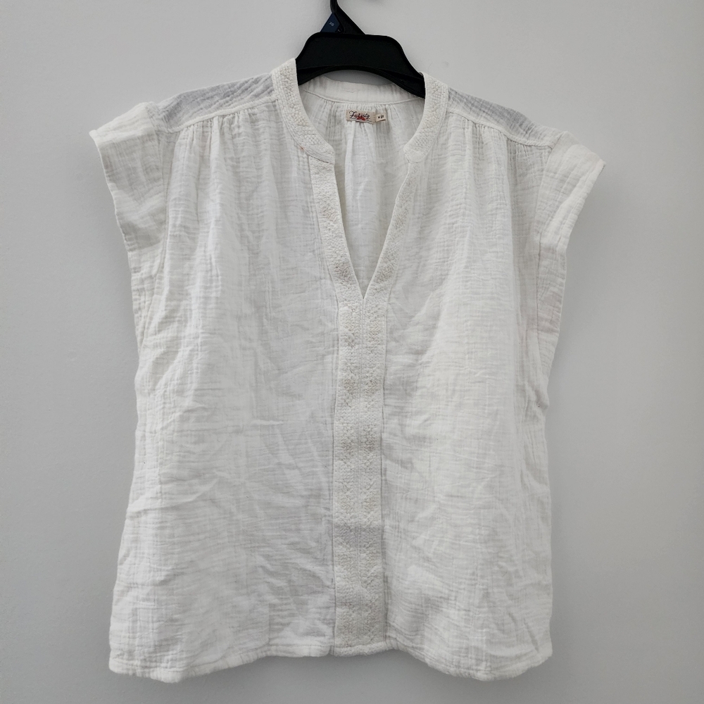 Faherty Dream Cotton Gauze Embroidered Lucia Top in White Womens Size Medium
